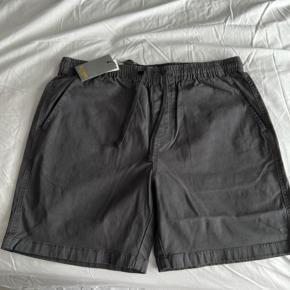 Todd Snyder 7” Stretch Weekend Short